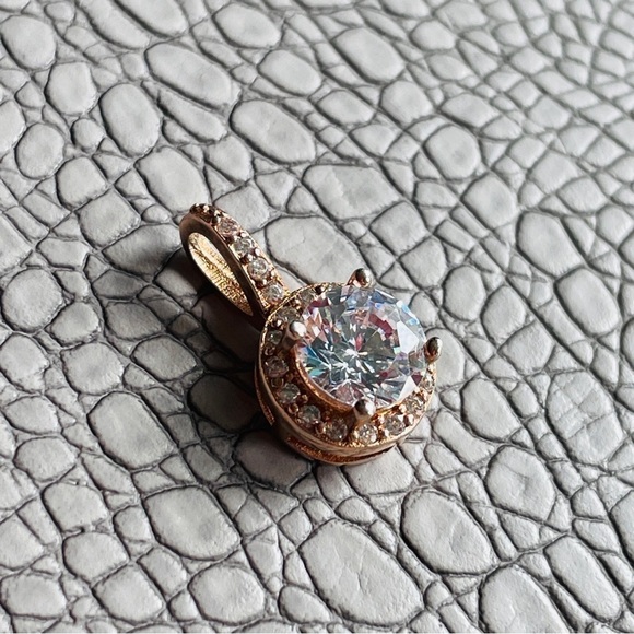Halo Rose Gold Plated Round Cubic Zirconia 925 Sterling Silver Pendant - Picture 4 of 6